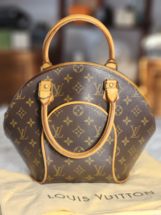 Louis Vuitton Ellipse PM with Lock and Keys