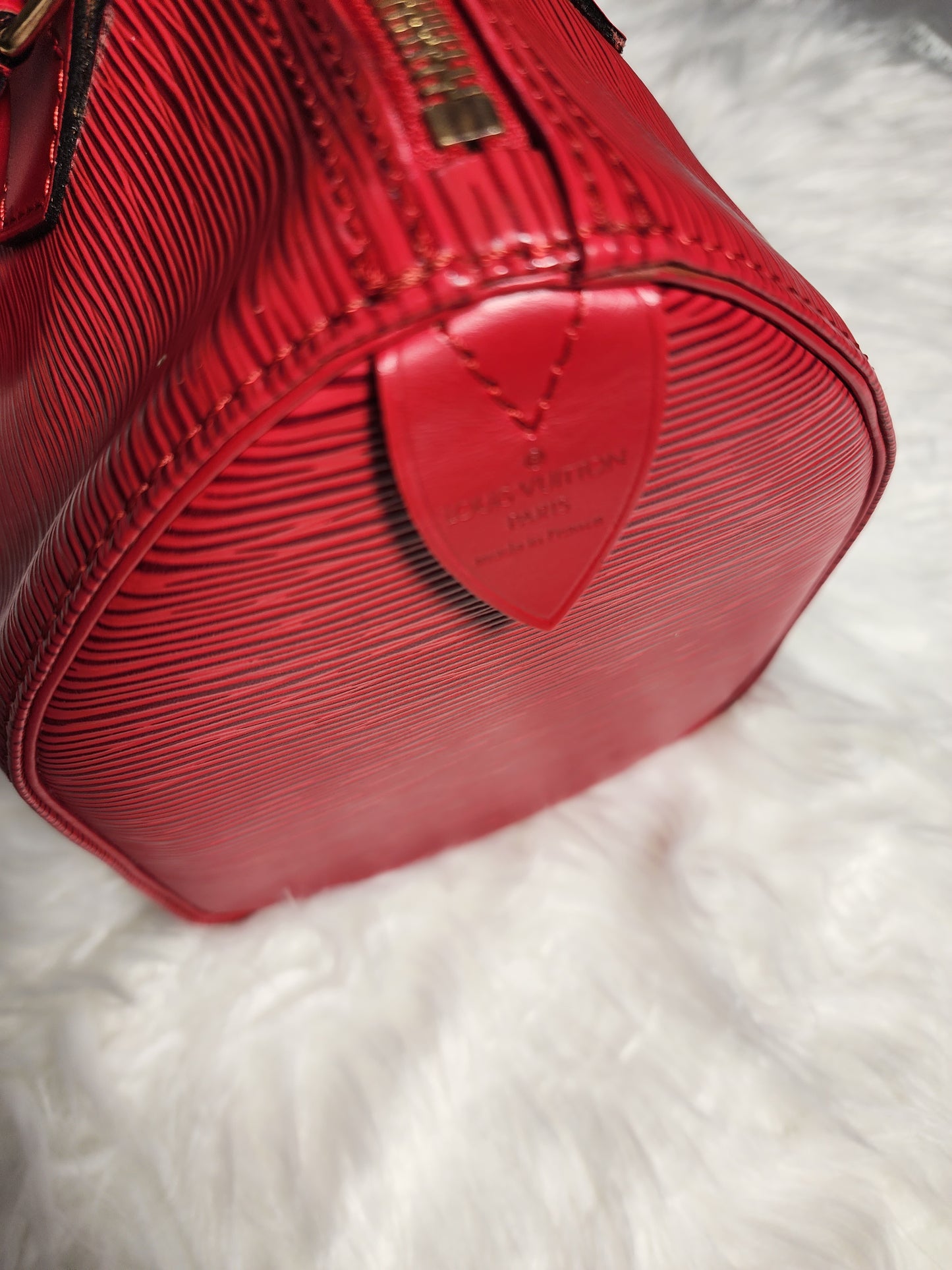 Louis Vuitton Speedy 25 Red Epi Leather