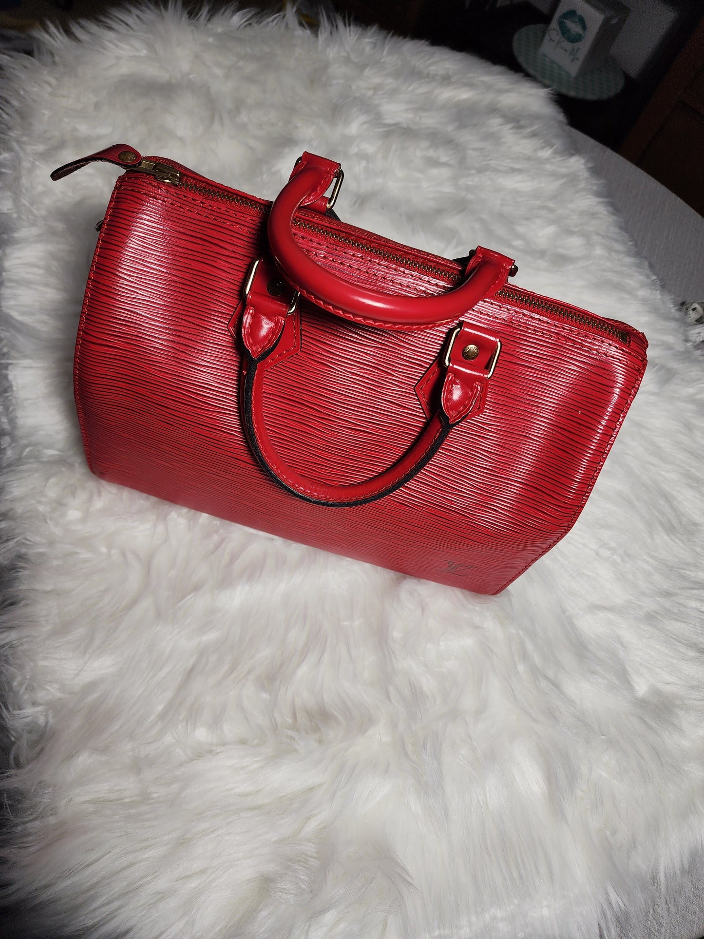 Louis Vuitton Speedy 25 Red Epi Leather