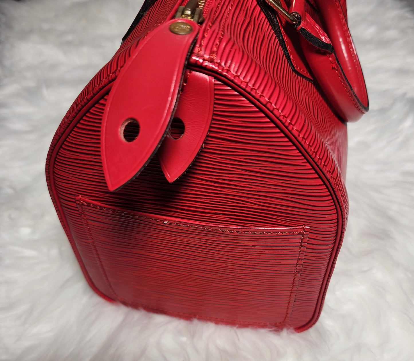 Louis Vuitton Speedy 25 Red Epi Leather