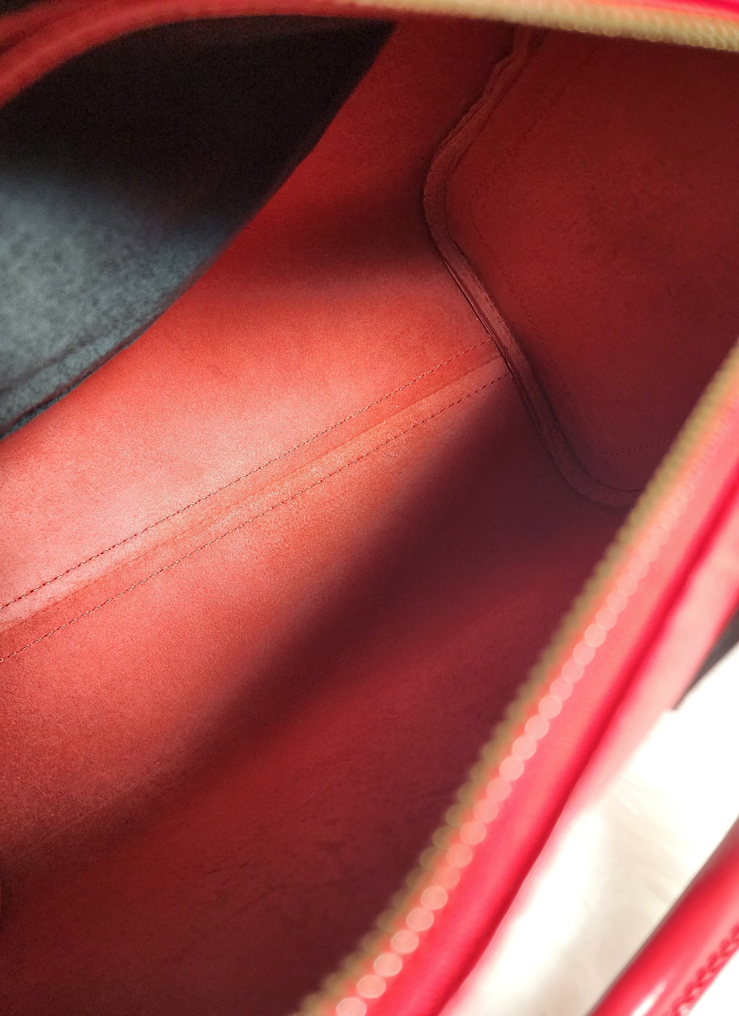 Louis Vuitton Speedy 25 Red Epi Leather