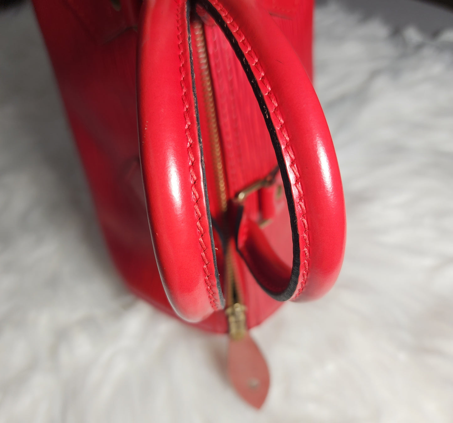 Louis Vuitton Speedy 25 Red Epi Leather