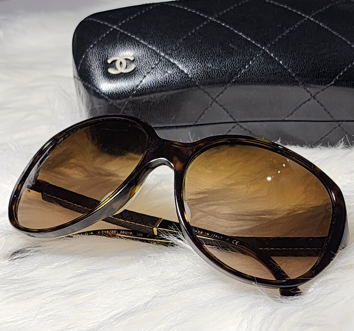 CHANEL Sunglasses