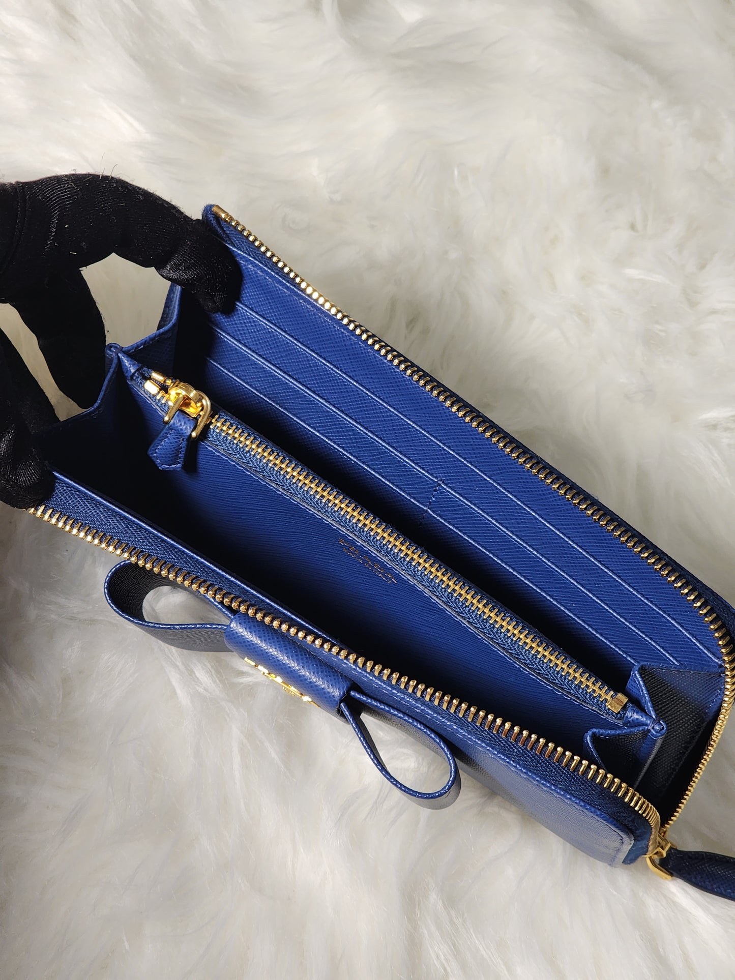 Prada Blue Saffiano Peonia Fiocco Bow Zip Around Wallet