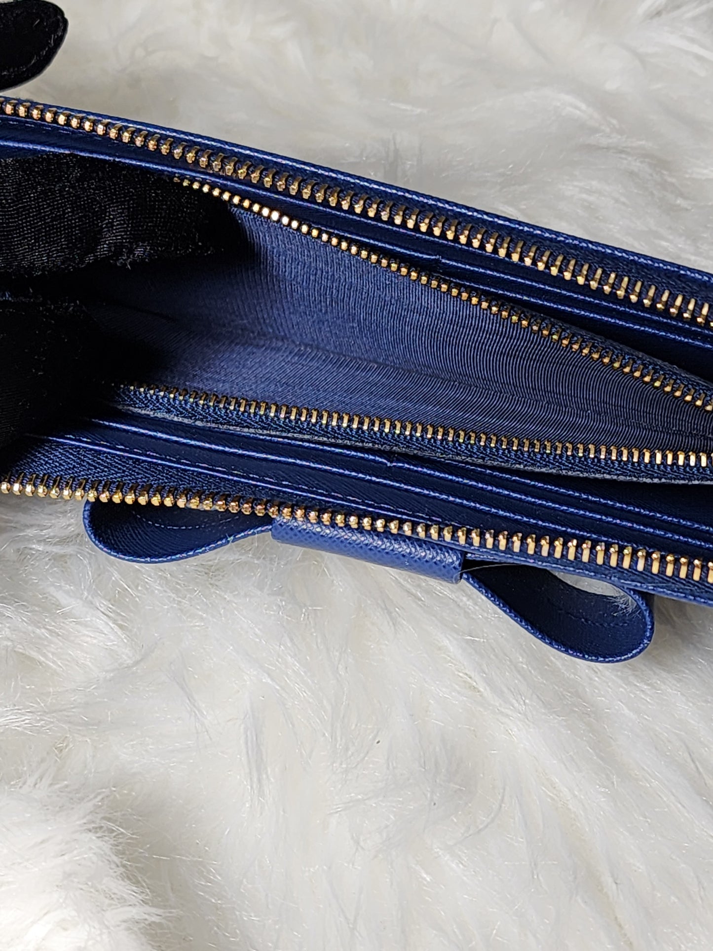 Prada Blue Saffiano Peonia Fiocco Bow Zip Around Wallet