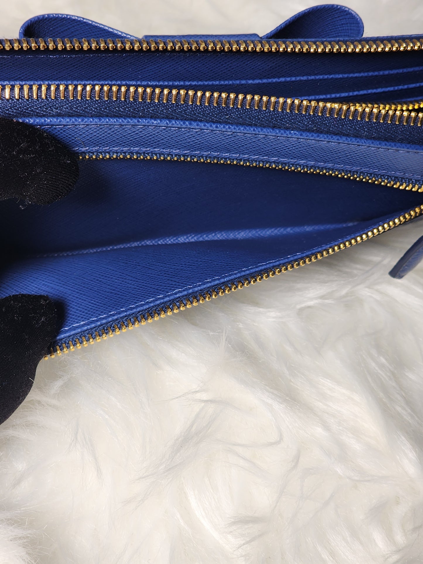 Prada Blue Saffiano Peonia Fiocco Bow Zip Around Wallet