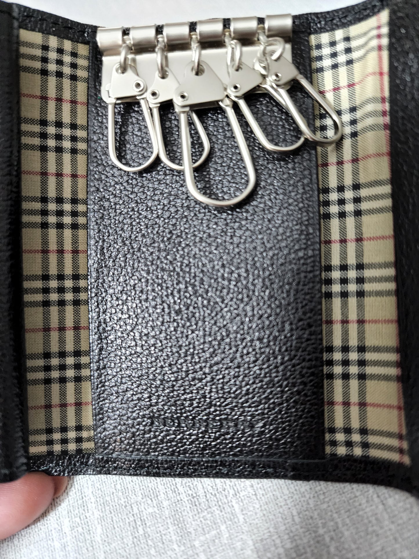 Burberry Unisex Trifold Keycase Wallet