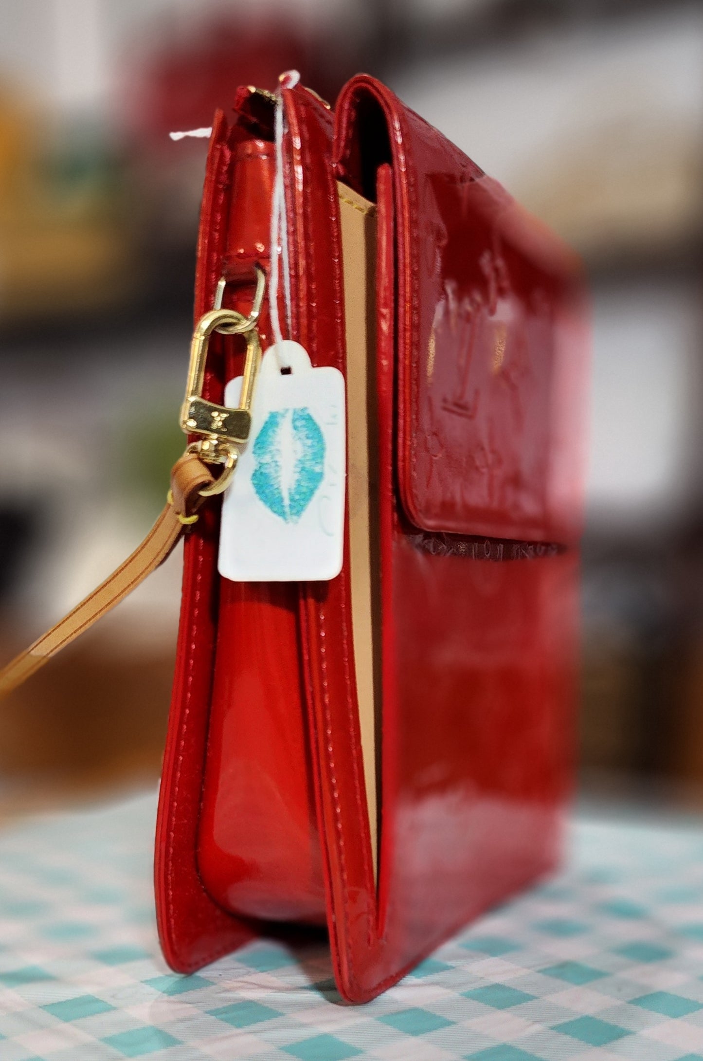 Louis Vuitton Mott Vernis Red