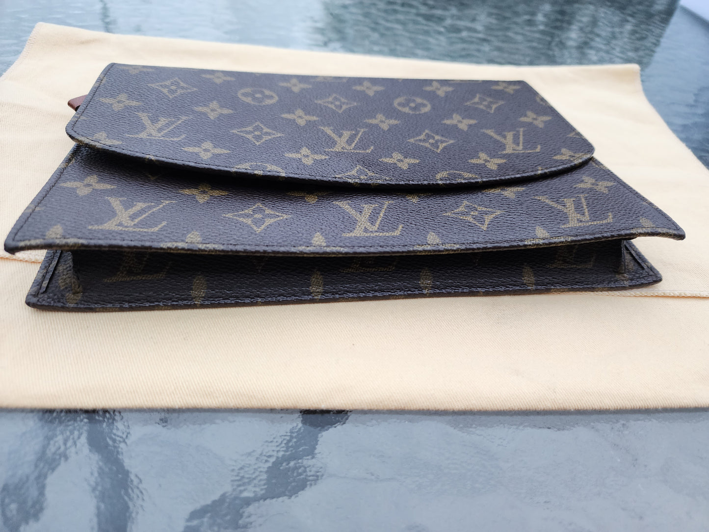 Louis Vuitton Rabat 23 Monogram Clutch