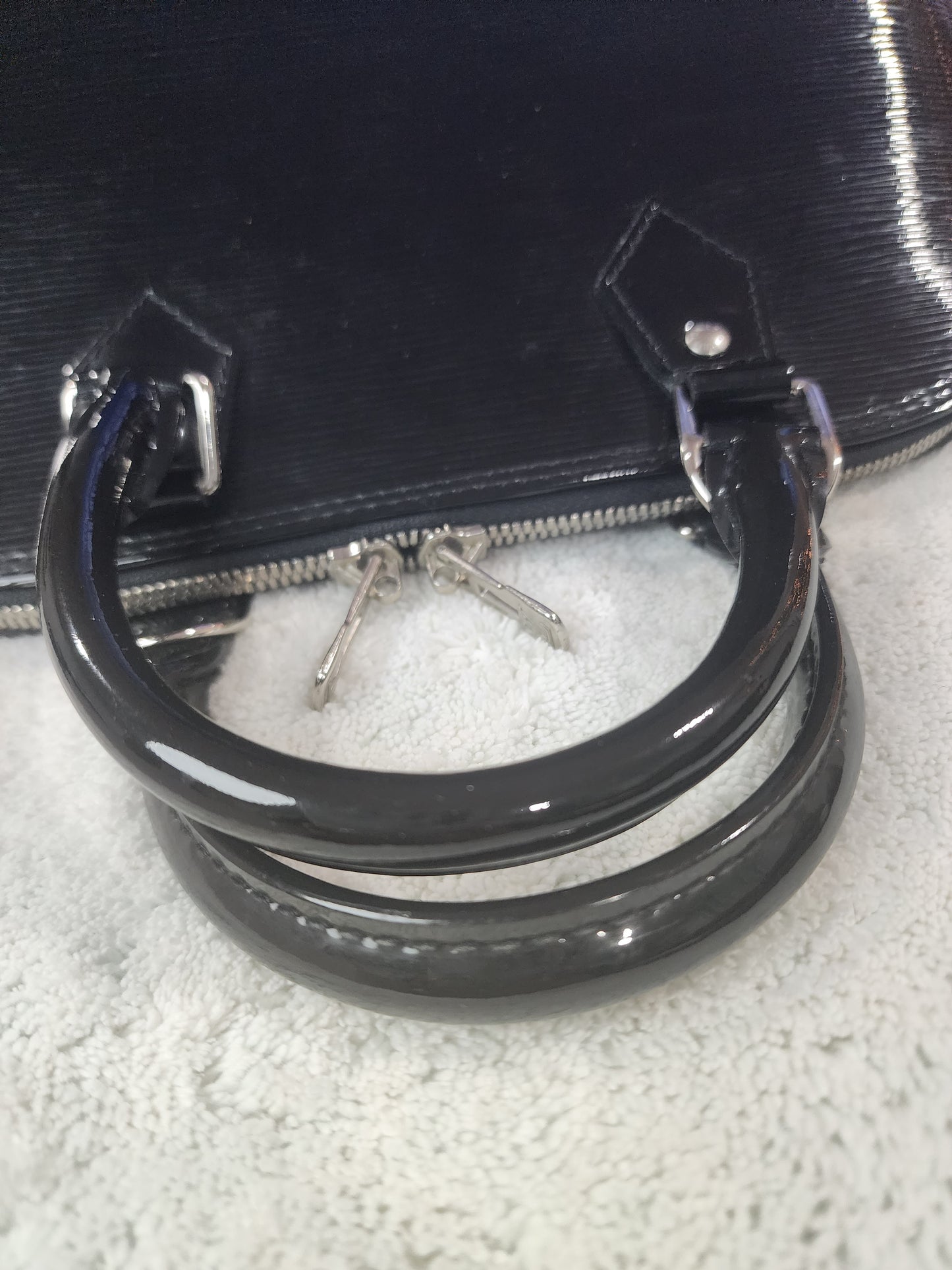 Louis Vuitton Epi Black Alma PM