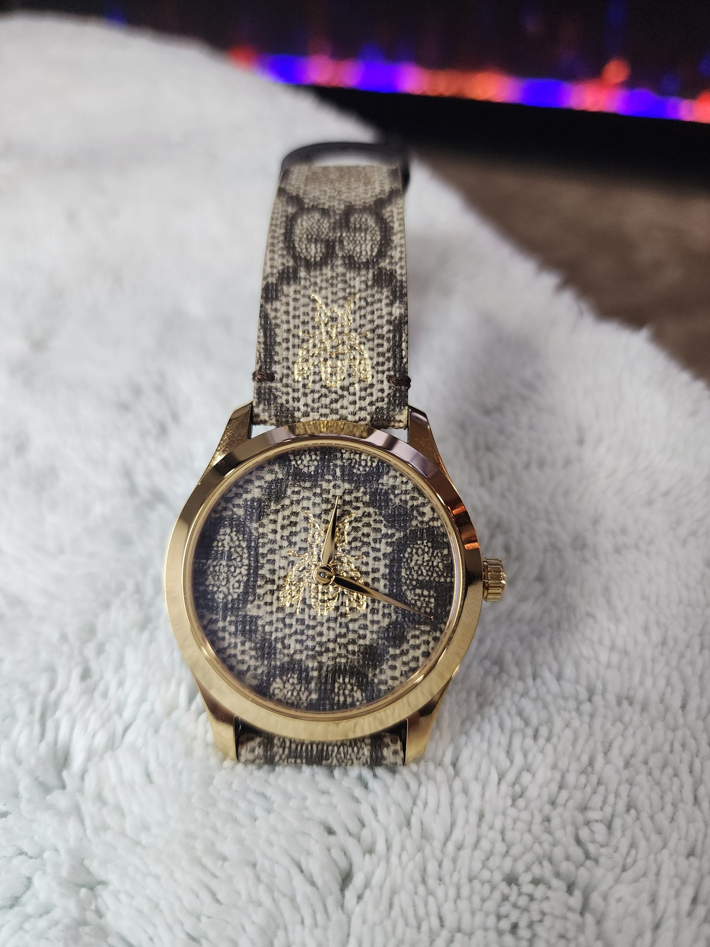 Gucci G-Timeless GG Bee Watch