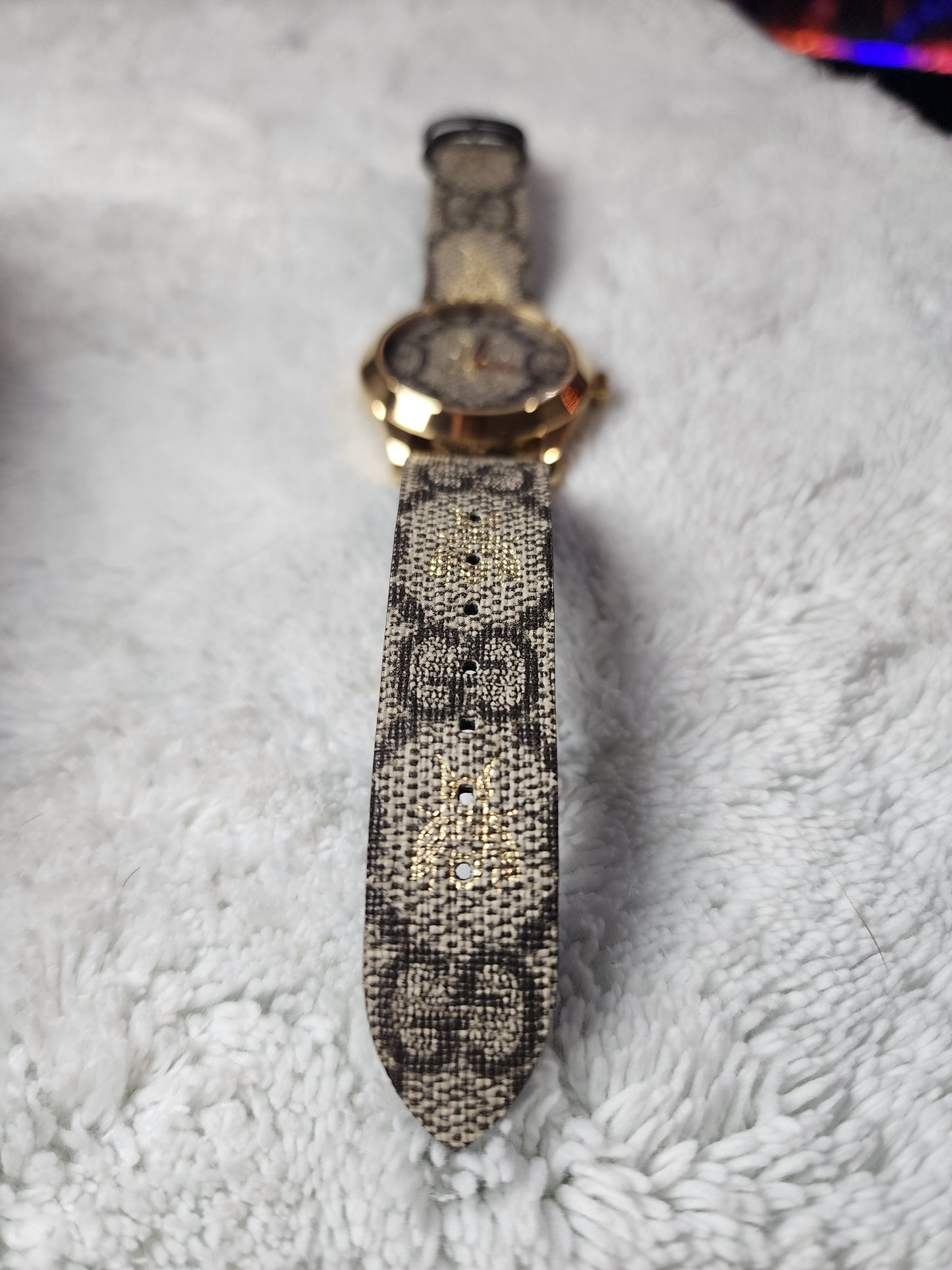 Gucci G-Timeless GG Bee Watch