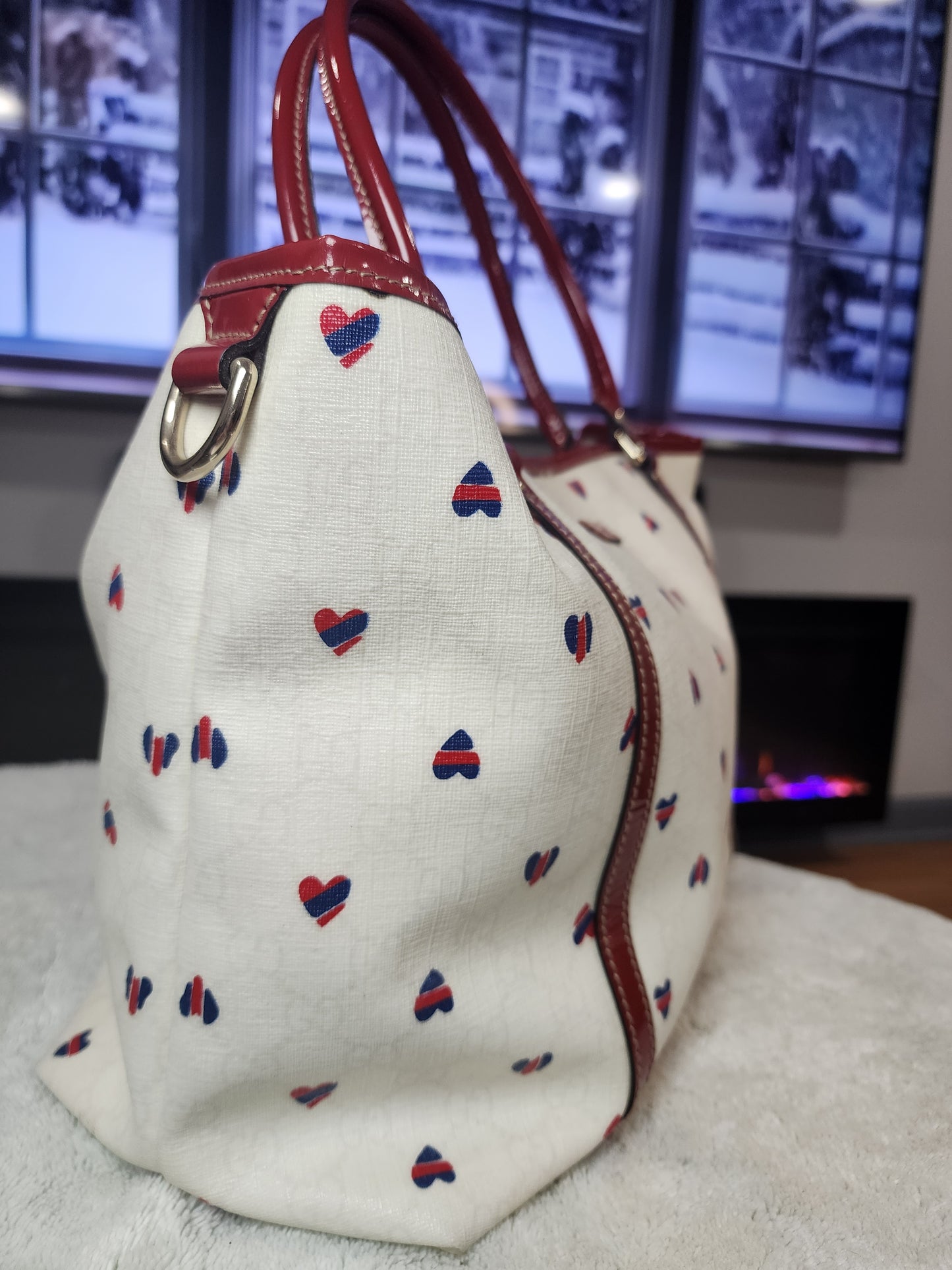 Gucci GG Supreme Valentine's Day Joy Tote Bag (Limited Edition)