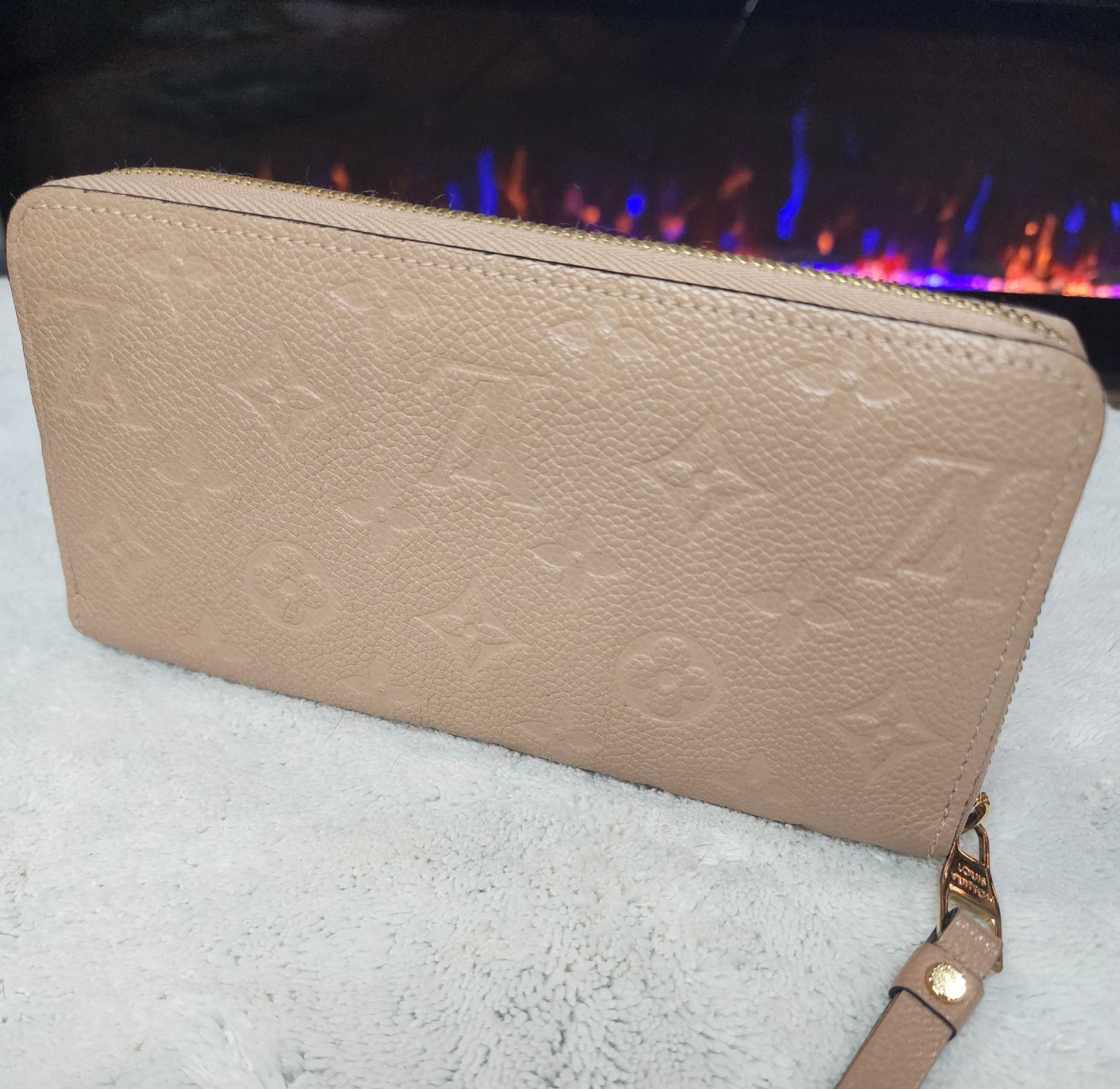 Louis Vuitton Empreinte Monogram Long Zippy Wallet Beige